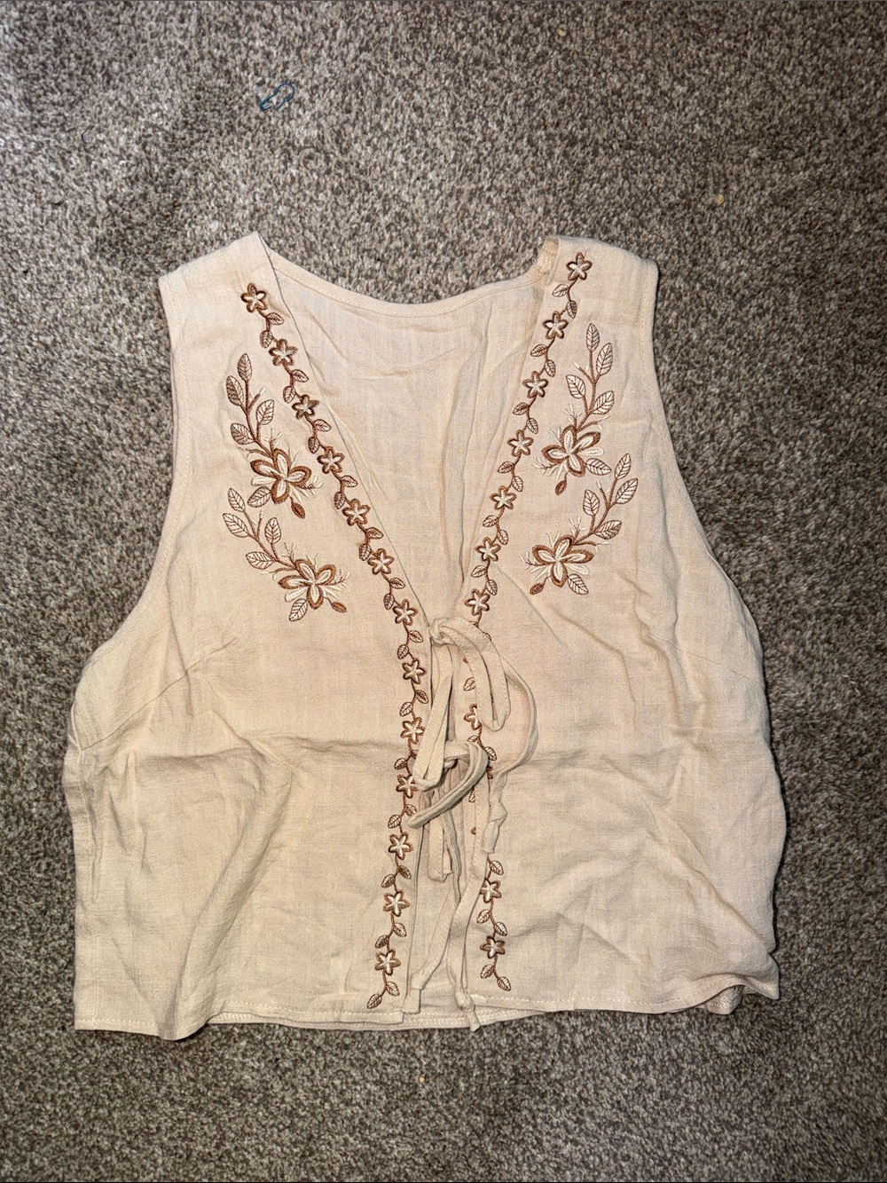 SHEIN Cream Embroidered Tie-Front Tank